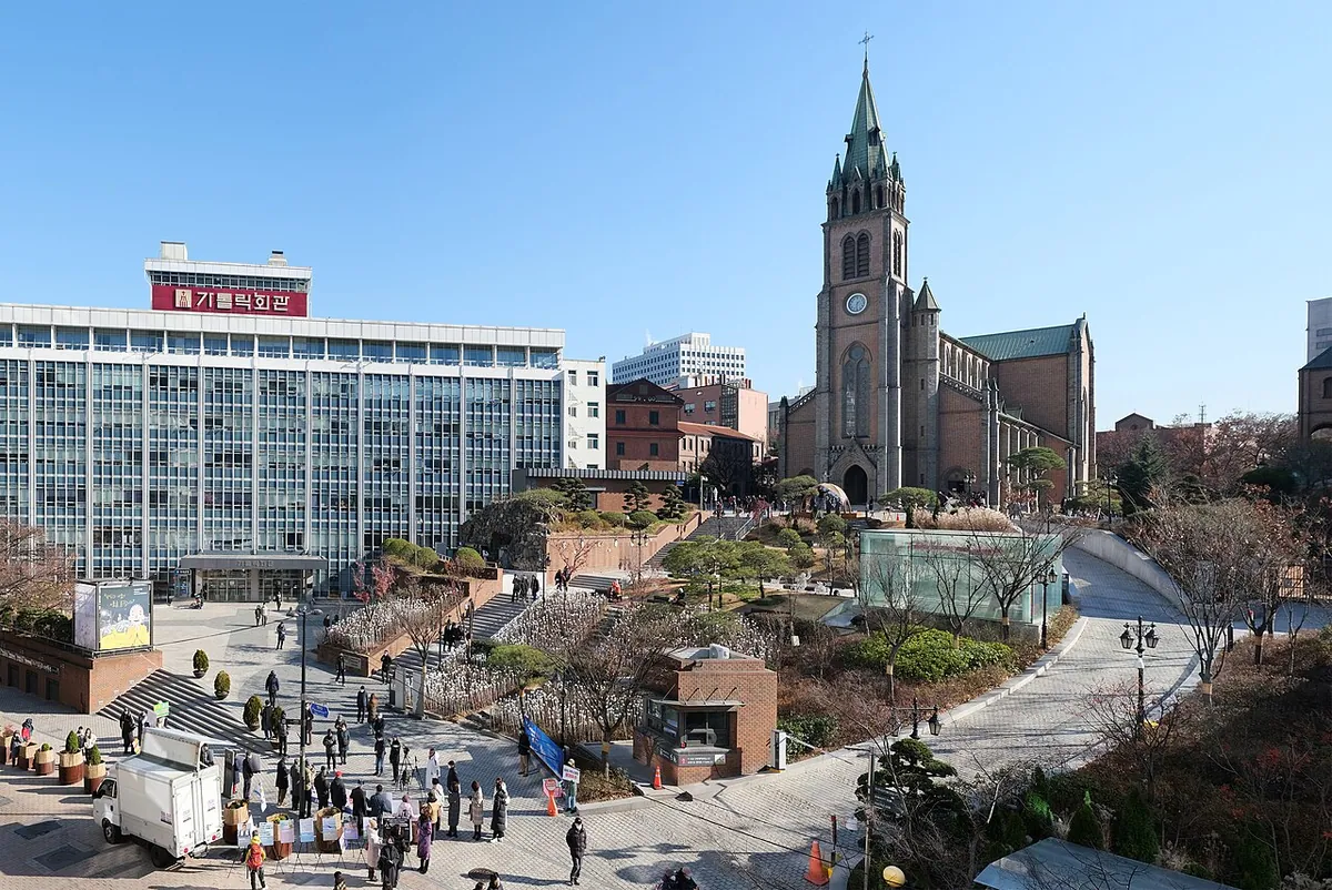 Myeongdong Cathedral 6